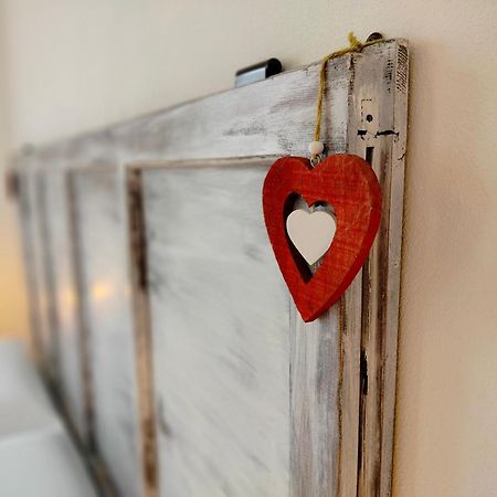 Sweetheart Apartment 부스토아르시치오 외부 사진